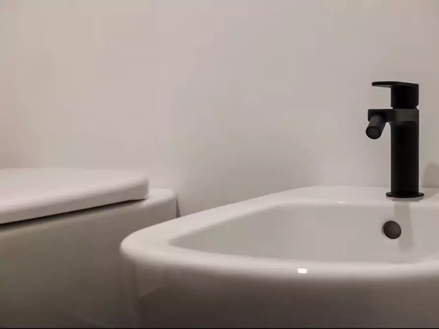 Immagine 10 di Appartamento in affitto  in Via Pietro Custodi 8 a Milano