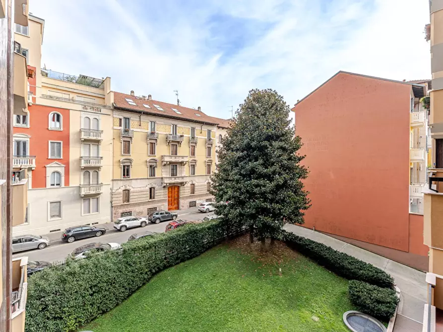 Immagine 30 di Appartamento in vendita  in Via Giovanni Bellezza 11 a Milano