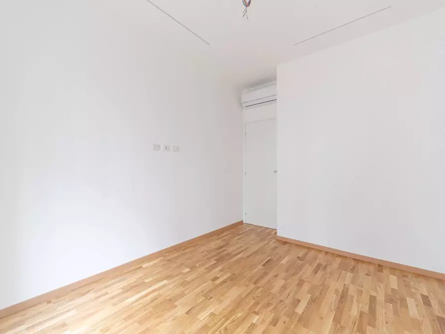 Immagine 6 di Appartamento in vendita  in Viale Enrico Martini 9 a Milano