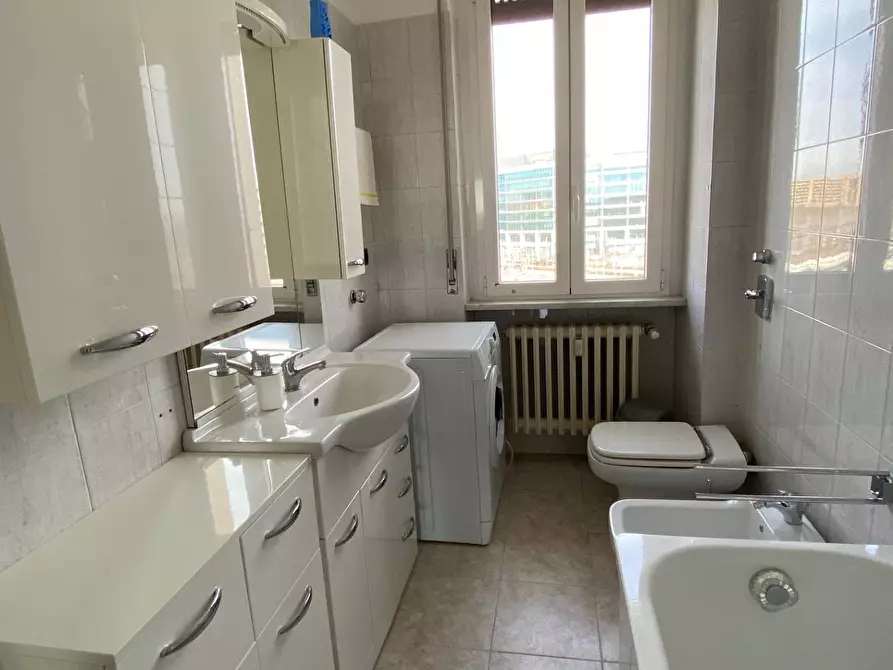 Immagine 17 di Appartamento in affitto  in Via Giovanni Battista Cassinis 77 a Milano