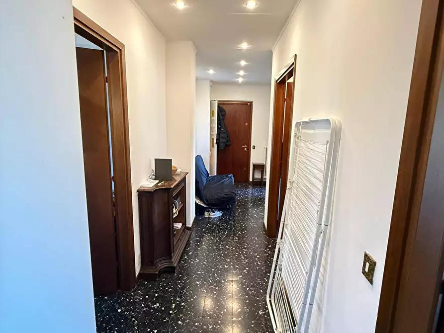 Immagine 2 di Appartamento in vendita  in Viale Toscana 11 a Milano