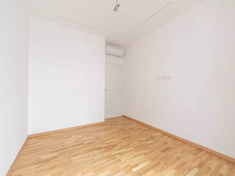 Immagine 13 di Appartamento in affitto  in Viale Enrico Martini 9 a Milano