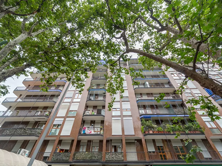 Immagine 1 di Appartamento in affitto  in Viale Enrico Martini 9 a Milano