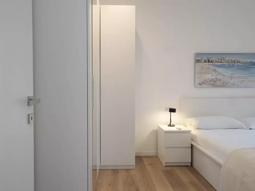 Immagine 18 di Appartamento in vendita  in Via Giambellino 131/3 a Milano