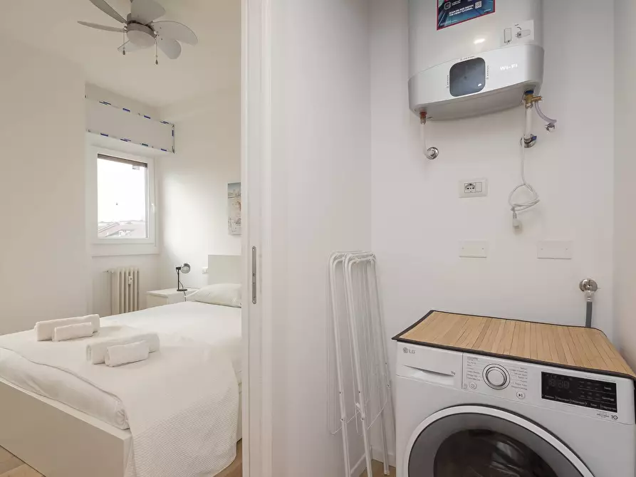 Immagine 20 di Appartamento in vendita  in Via Giambellino 131 a Milano
