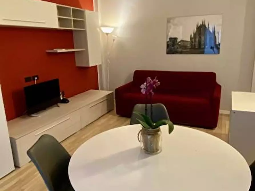 Immagine 8 di Appartamento in affitto  in Via Macedonio Melloni 17 a Milano