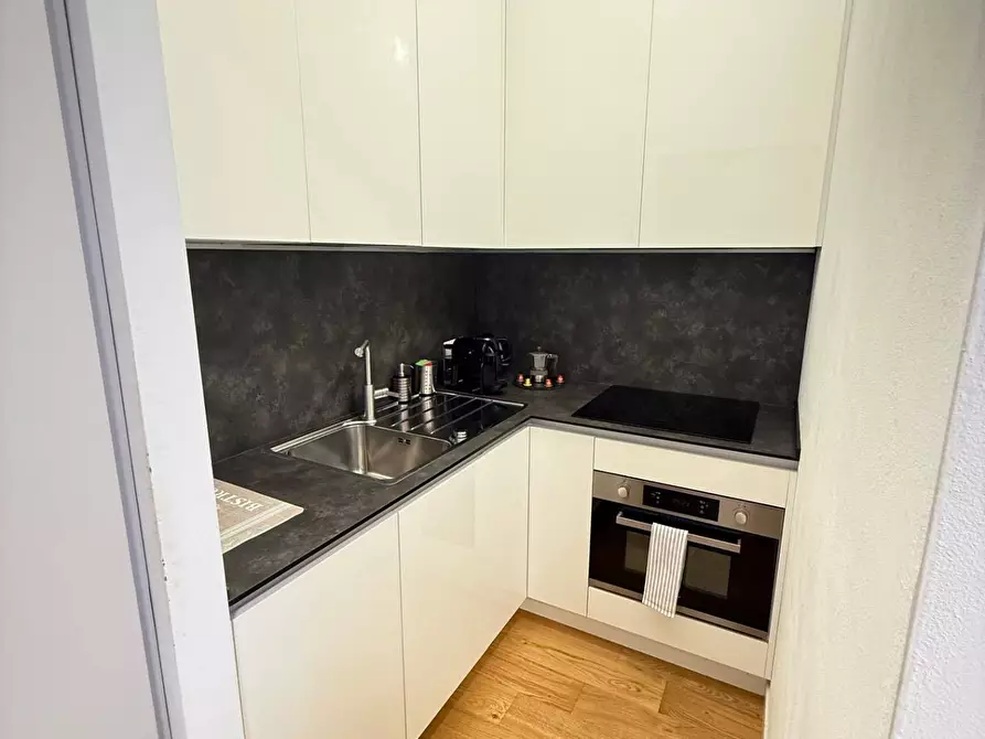 Immagine 2 di Appartamento in affitto  in Via Giulio Romano 15 a Milano