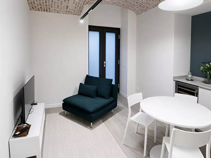 Immagine 8 di Ufficio in vendita  in Viale Bligny 29 a Milano