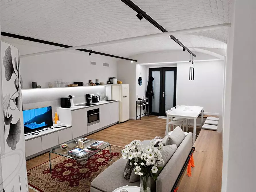 Immagine 22 di Ufficio in vendita  in Viale Bligny 29 a Milano