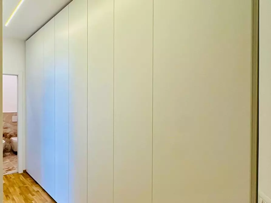 Immagine 9 di Appartamento in affitto  in Viale Enrico Martini 9 a Milano