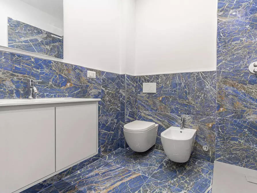 Immagine 14 di Appartamento in vendita  in Viale Enrico Martini 9 a Milano