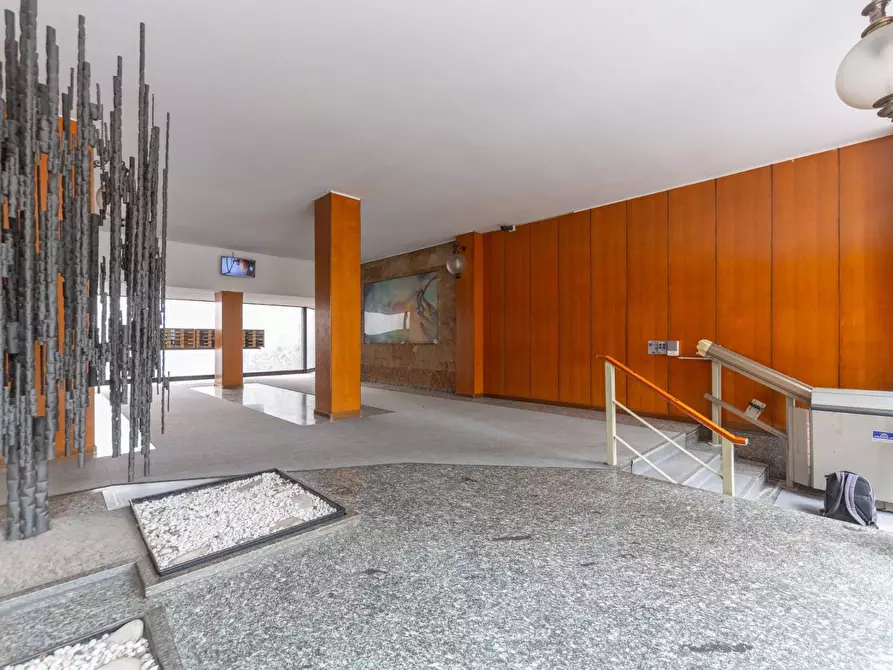 Immagine 20 di Appartamento in vendita  in Viale Enrico Martini 9 a Milano