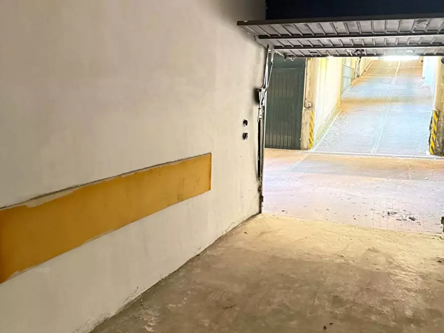 Immagine 7 di Box auto in vendita  in Via Cesare Balbo 11 a Milano