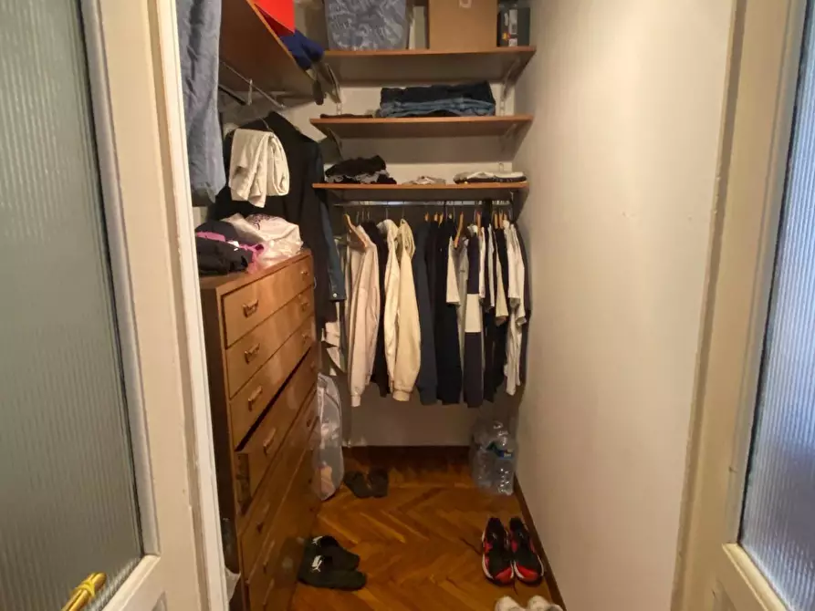 Immagine 13 di Appartamento in vendita  in Via Degli Imbriani 27 a Milano