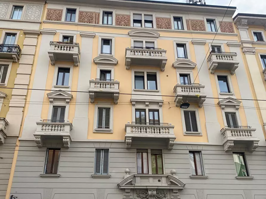 Immagine 17 di Appartamento in vendita  in Via Degli Imbriani 27 a Milano