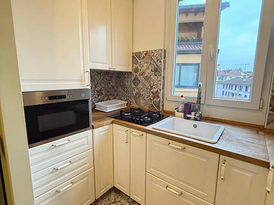 Immagine 1 di Appartamento in affitto  in Viale Sabotino 16 a Milano
