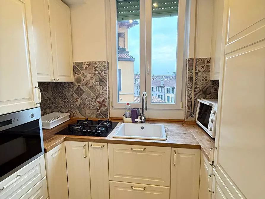 Immagine 2 di Appartamento in affitto  in Viale Sabotino 16 a Milano