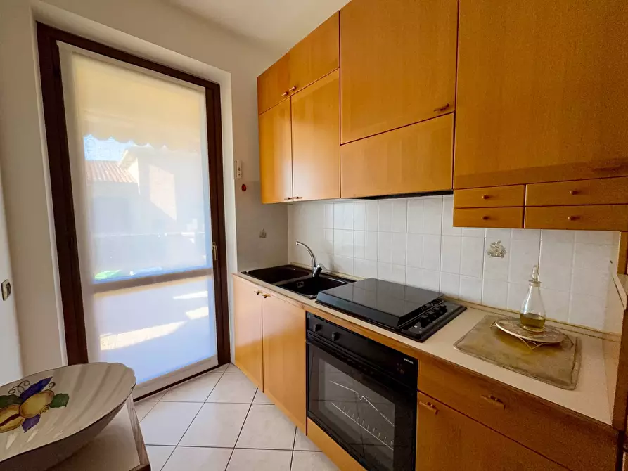 Immagine 8 di Appartamento in vendita  in via ruetta scarafoni 14 a Giulianova