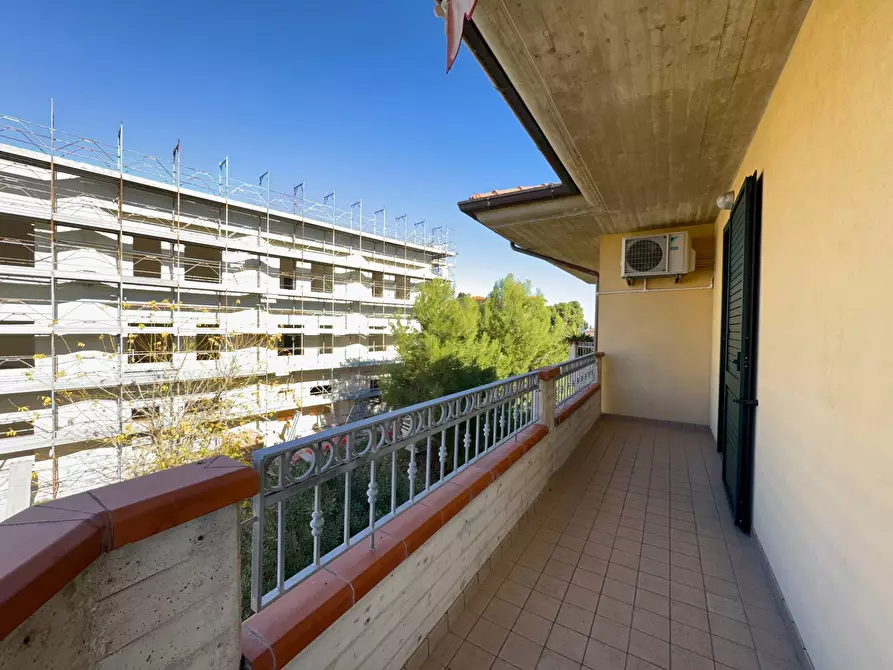 Immagine 14 di Appartamento in vendita  in via ruetta scarafoni 14 a Giulianova