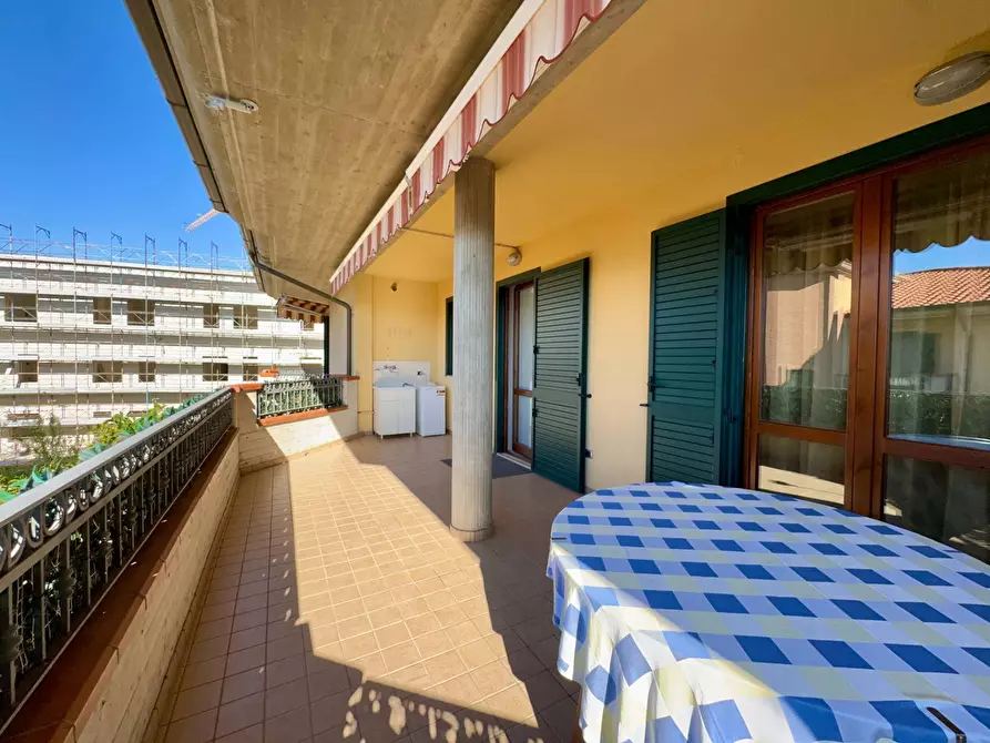 Immagine 2 di Appartamento in vendita  in via ruetta scarafoni 14 a Giulianova