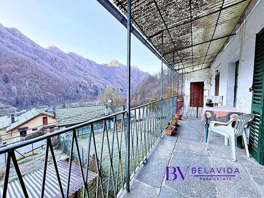 Immagine 2 di Villa in vendita  in Frazione Brugarolo 38 a Cravagliana