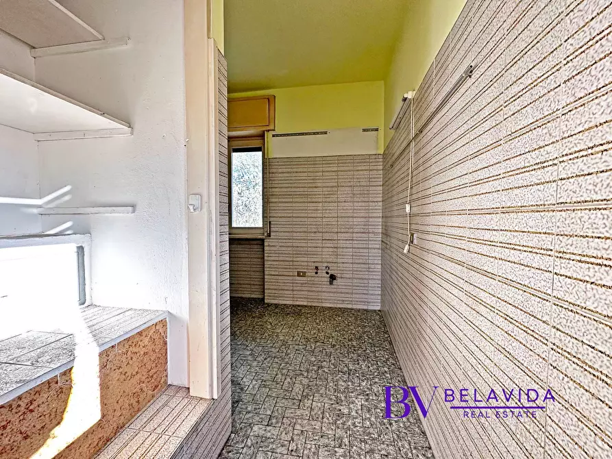 Immagine 4 di Villa in vendita  in Via Lussemburgo 49 a Ispra