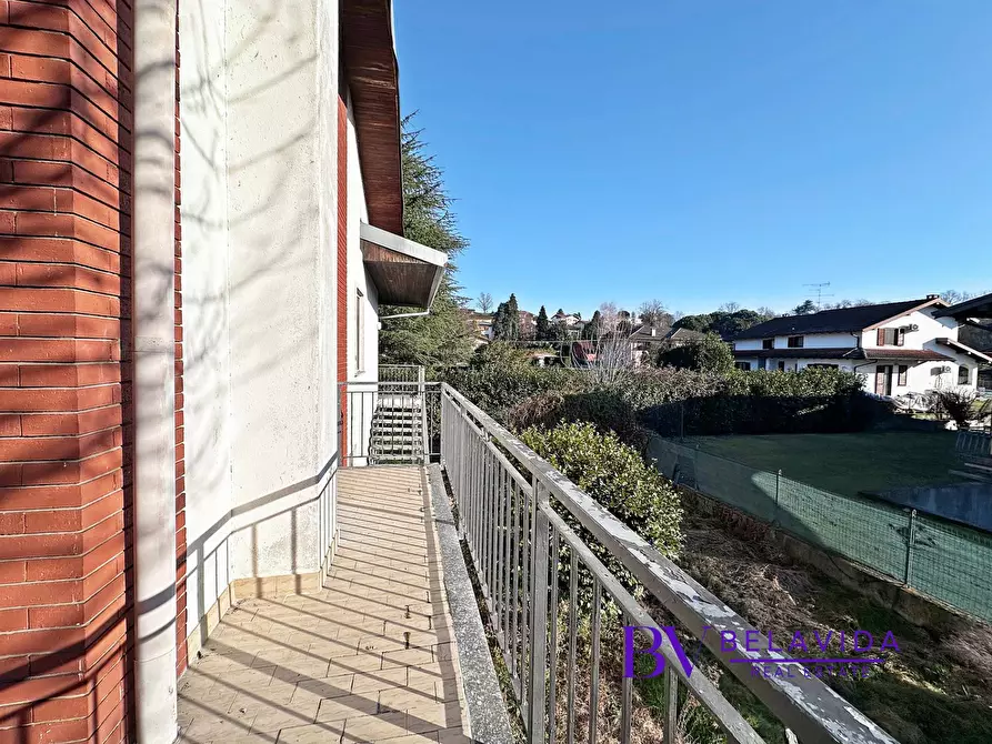 Immagine 25 di Villa in vendita  in Via Lussemburgo 49 a Ispra