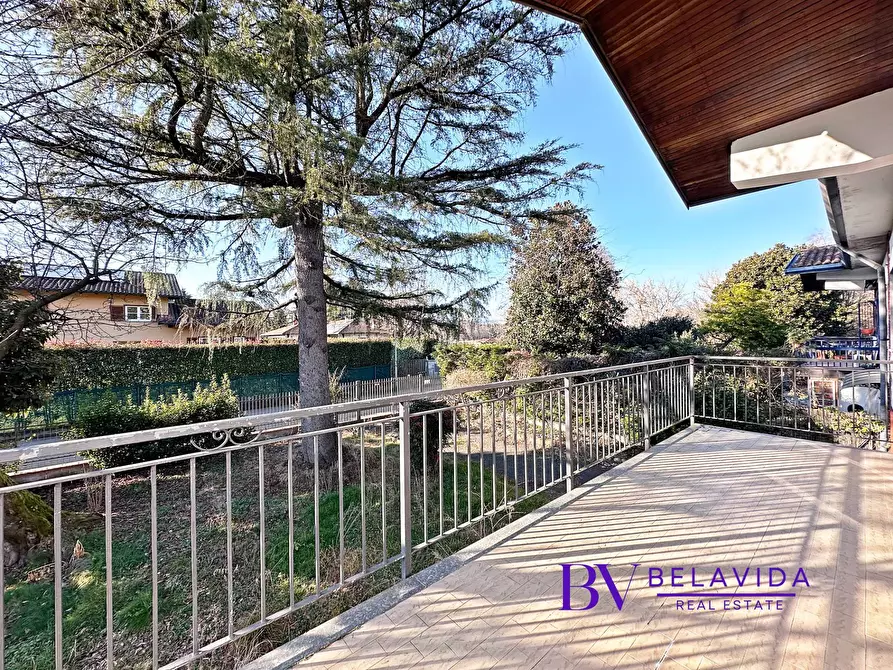 Immagine 27 di Villa in vendita  in Via Lussemburgo 49 a Ispra