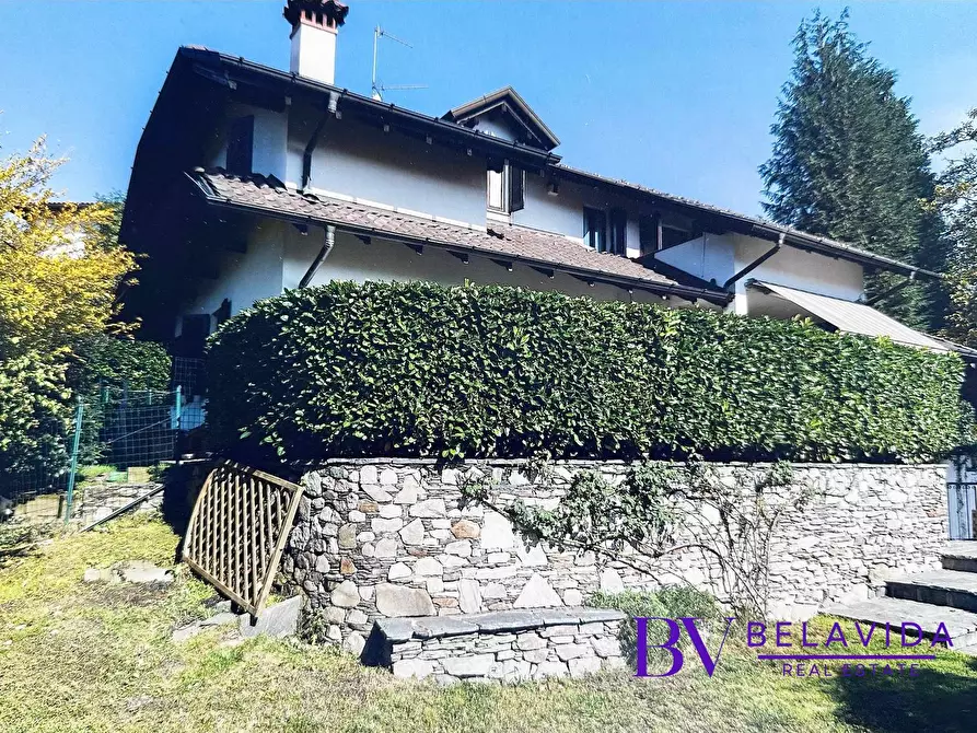 Immagine 7 di Villa in vendita  in Via Cardia 6 a Gignese