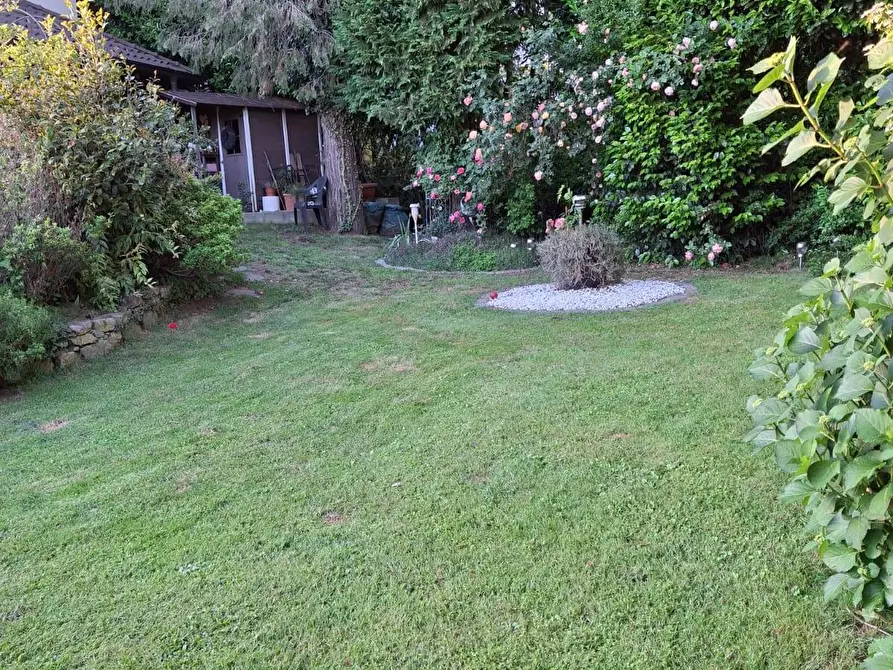 Immagine 17 di Villa in vendita  in Via Cardia 6 a Gignese