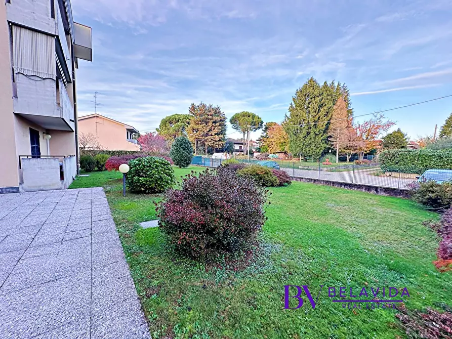 Immagine 2 di Appartamento in vendita  in Via Della Ravizza 30 a Somma Lombardo