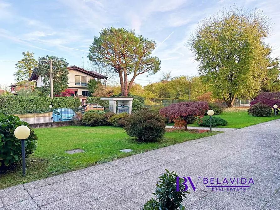 Immagine 3 di Appartamento in vendita  in Via Della Ravizza 30 a Somma Lombardo