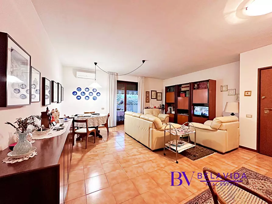 Immagine 9 di Appartamento in vendita  in Via Della Ravizza 30 a Somma Lombardo