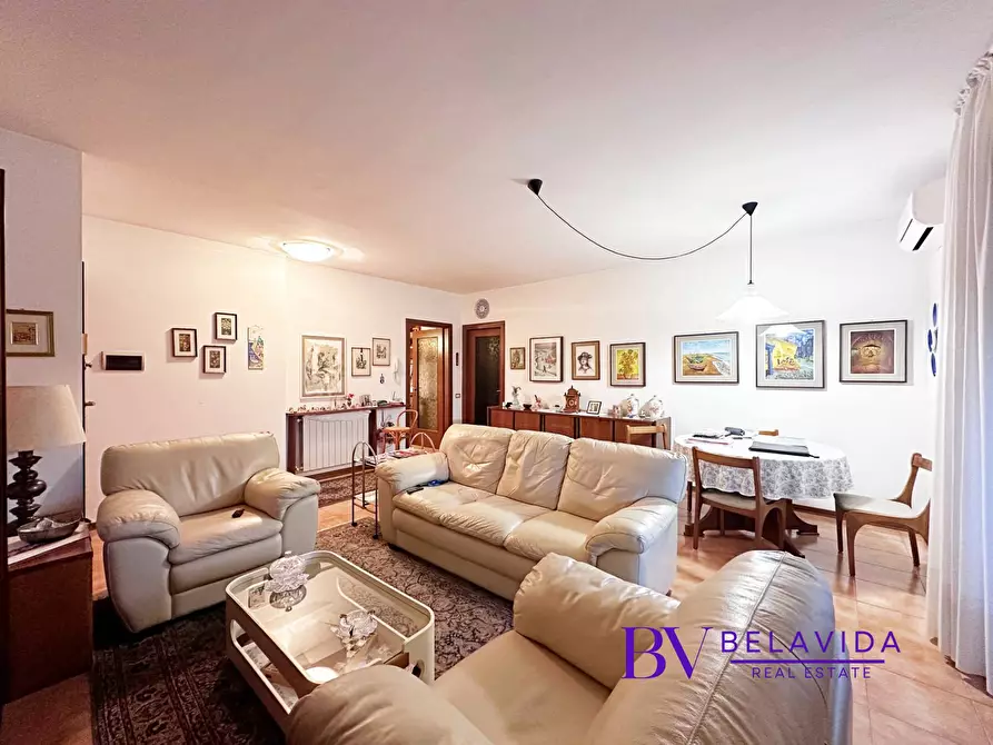 Immagine 10 di Appartamento in vendita  in Via Della Ravizza 30 a Somma Lombardo