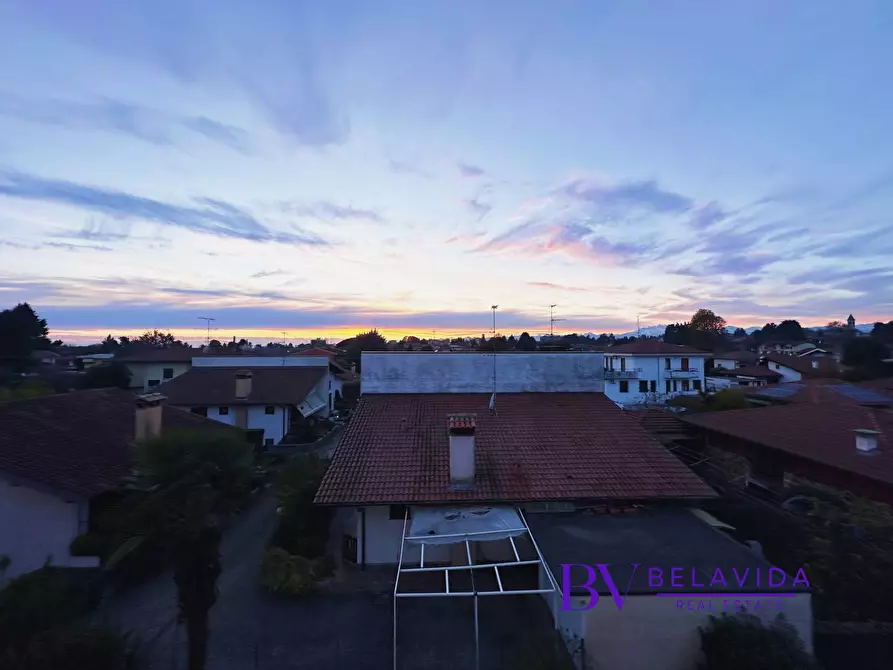 Immagine 13 di Appartamento in vendita  in Via Della Ravizza 30 a Somma Lombardo