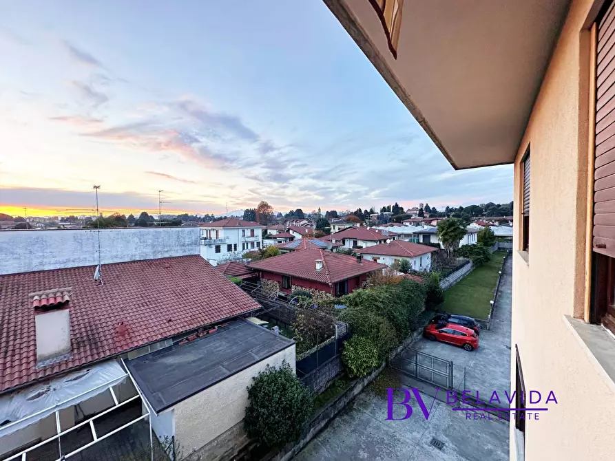 Immagine 14 di Appartamento in vendita  in Via Della Ravizza 30 a Somma Lombardo