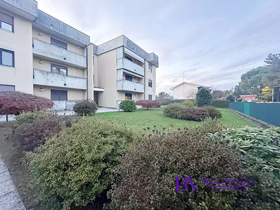 Immagine 32 di Appartamento in vendita  in Via Della Ravizza 30 a Somma Lombardo