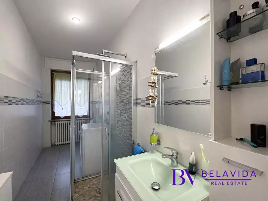 Immagine 11 di Appartamento in vendita  in Via XIV Maggio 37 a Varallo