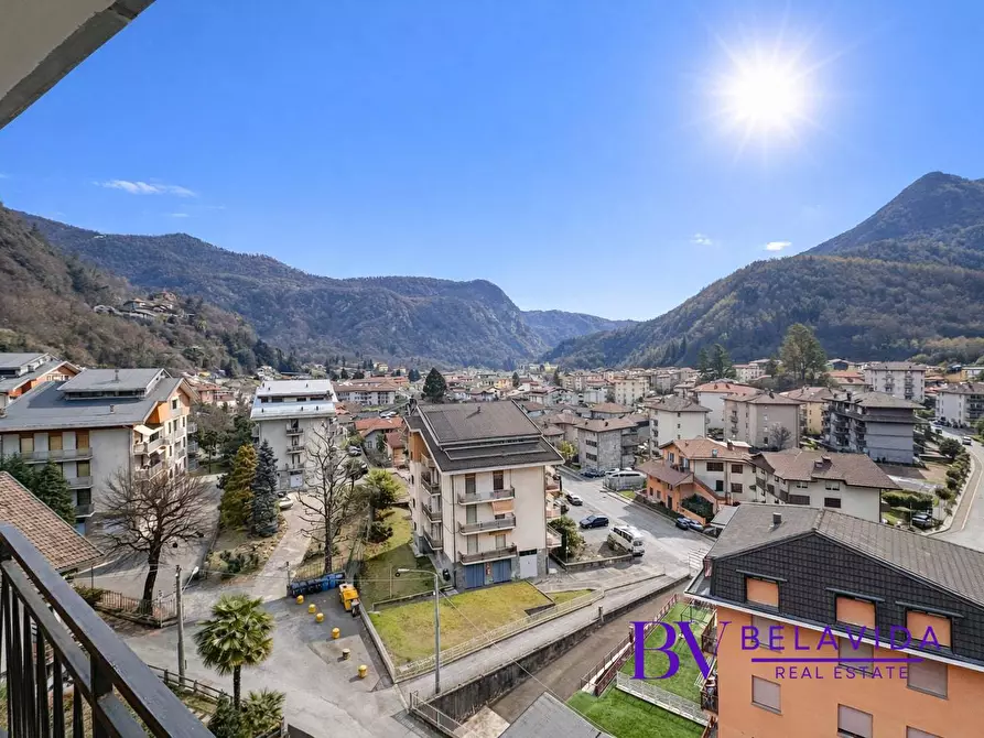 Immagine 2 di Appartamento in vendita  in Via XIV Maggio 37 a Varallo