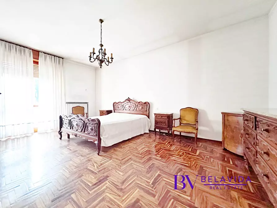 Immagine 10 di Appartamento in vendita  in Via Vittorio Veneto 5 a Borgosesia