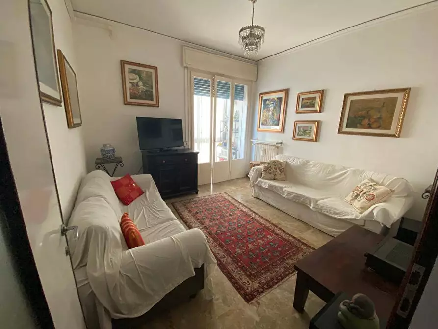 Immagine 1 di Appartamento in vendita  in Corso del popolo 66 a Rovigo