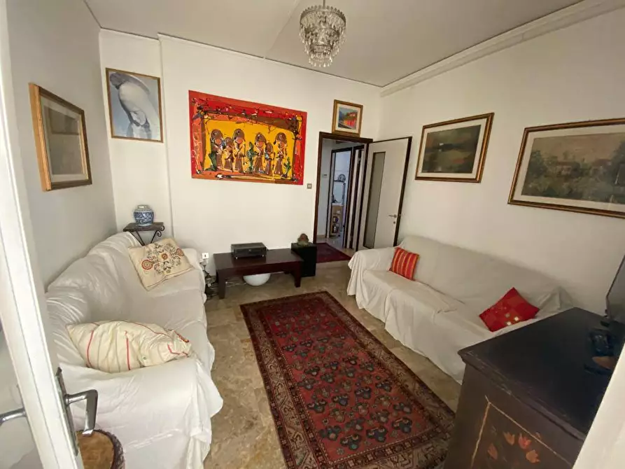 Immagine 4 di Appartamento in vendita  in Corso del popolo 66 a Rovigo