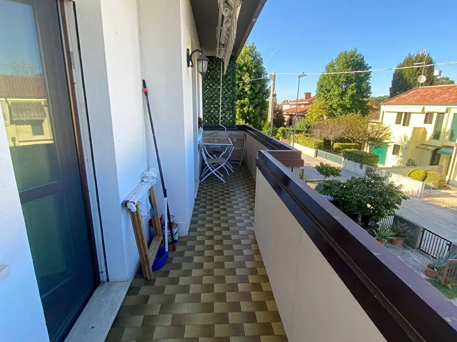 Immagine 13 di Appartamento in vendita  in via solferino a Rovigo