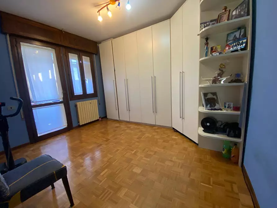 Immagine 14 di Appartamento in vendita  in via solferino a Rovigo