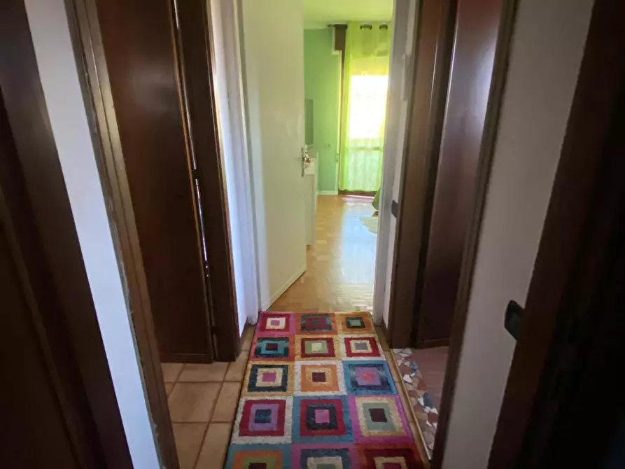 Immagine 17 di Appartamento in vendita  in via solferino a Rovigo