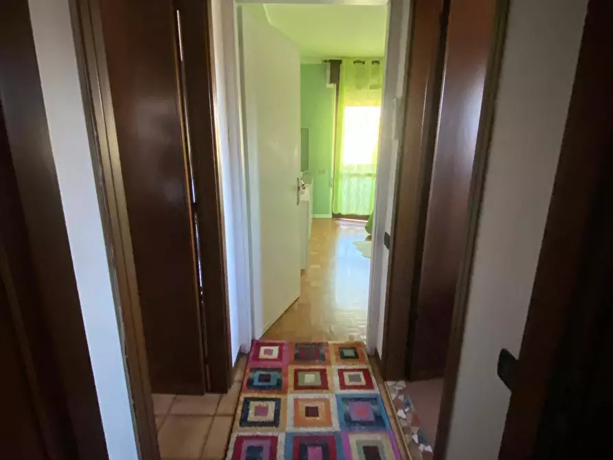 Immagine 18 di Appartamento in vendita  in via solferino a Rovigo