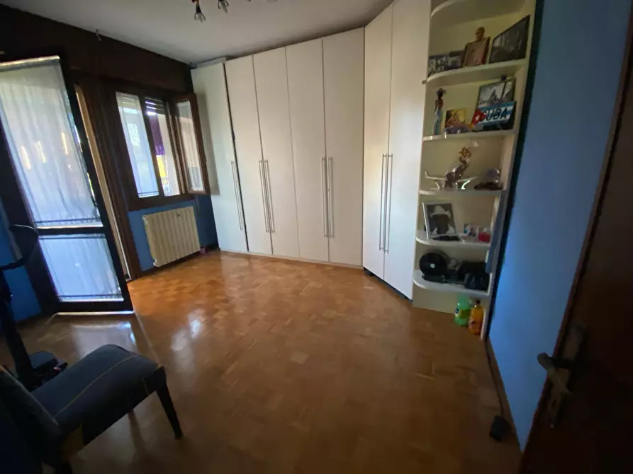 Immagine 25 di Appartamento in vendita  in via solferino a Rovigo