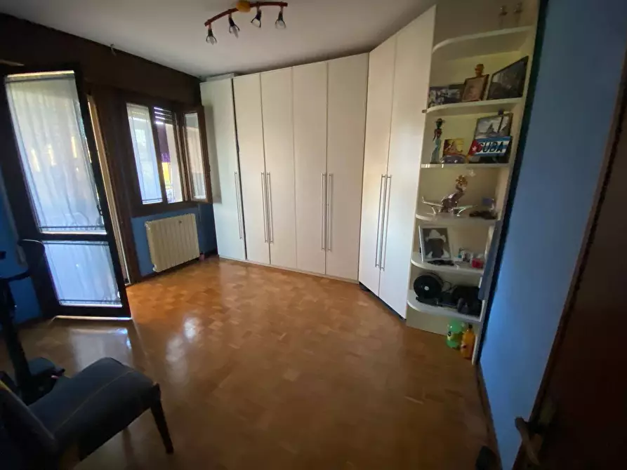 Immagine 26 di Appartamento in vendita  in via solferino a Rovigo