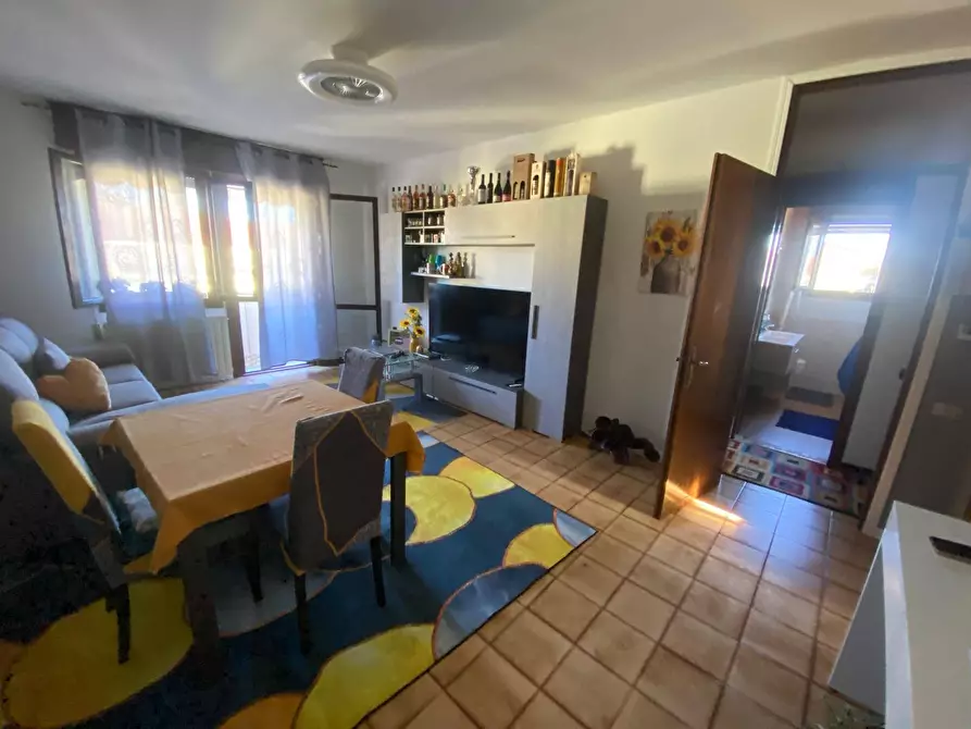 Immagine 37 di Appartamento in vendita  in via solferino a Rovigo