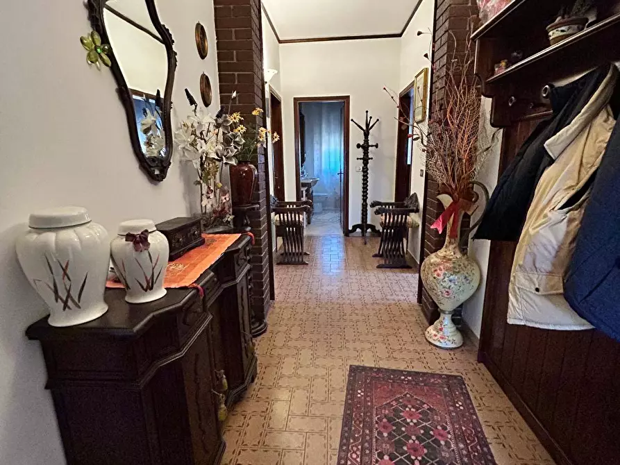 Immagine 23 di Villa in vendita  in via volturno 19 a Rovigo